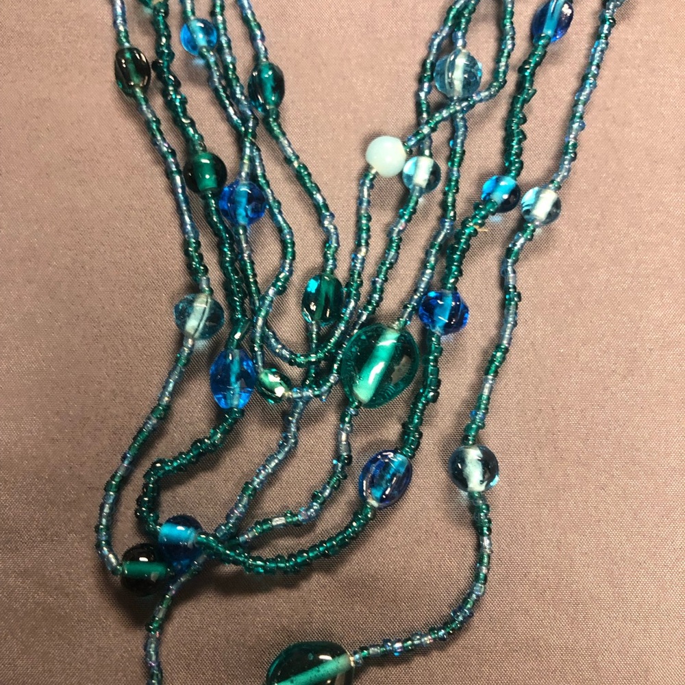 Elegant Multi-Strand 3 Strand Blue and Green Glass Beaded Necklace - Picture 3 of 3